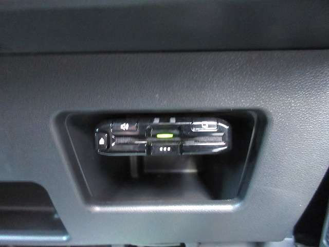 TOYOTA PIXIS MEGA 2020 Image 31