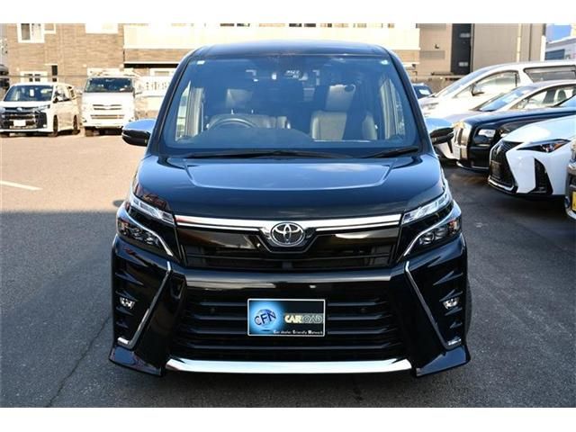 TOYOTA VOXY 2021 Image 31