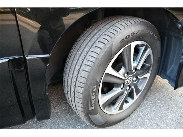 TOYOTA VOXY 2021 Image 31