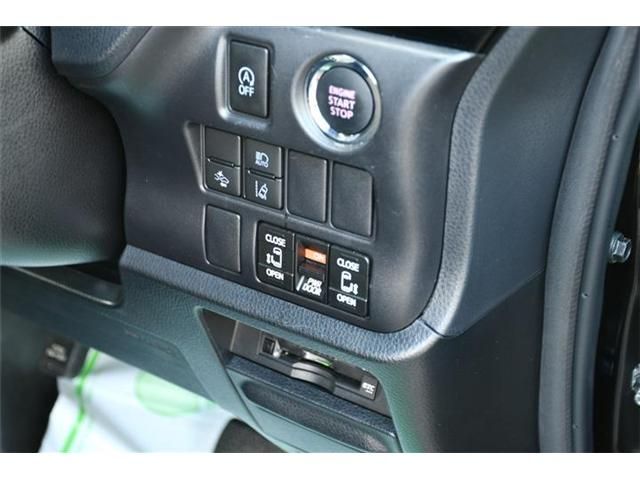 TOYOTA VOXY 2021 Image 31