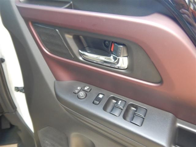 SUZUKI SPACIA CUSTOM 2025 Image 31