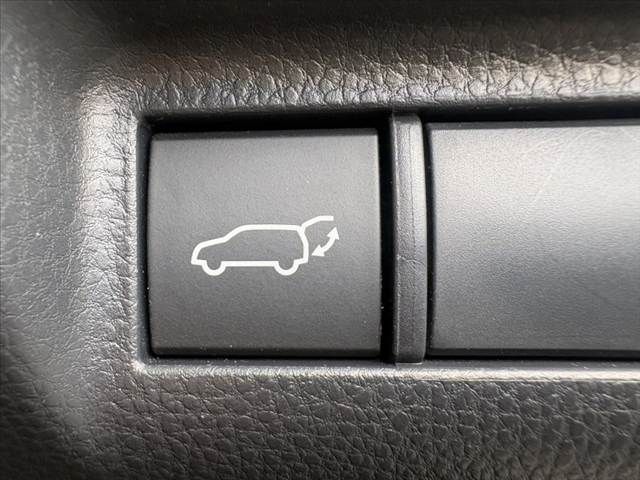 TOYOTA HARRIER 2WD 2023 Image 31