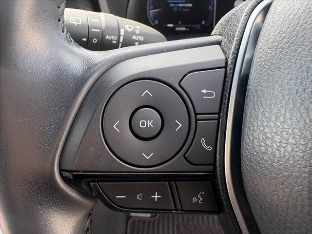 TOYOTA HARRIER 2WD 2023 Image 31