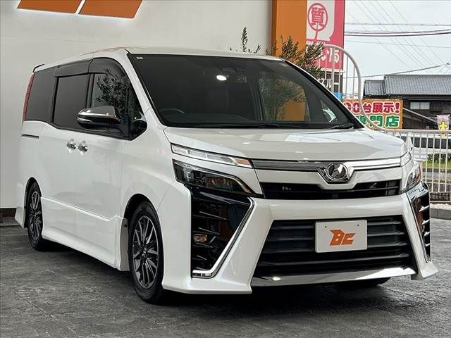 TOYOTA VOXY 2018 Image 31