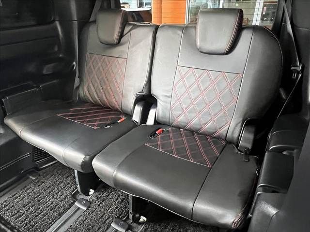 TOYOTA VOXY 2018 Image 31