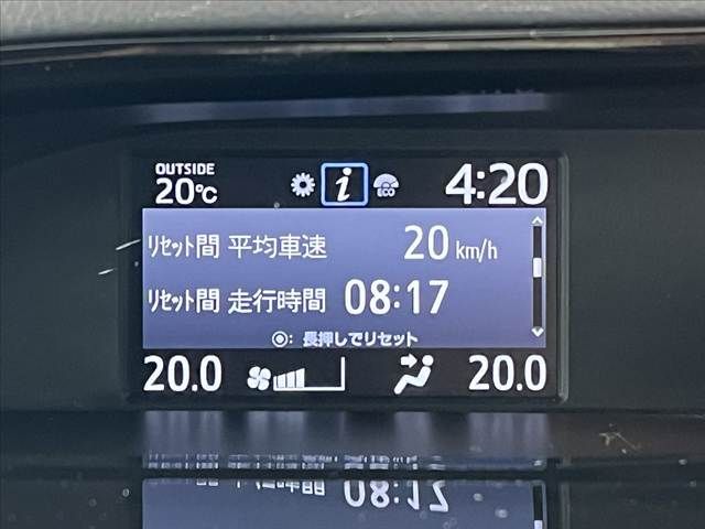 TOYOTA VOXY 2018 Image 31