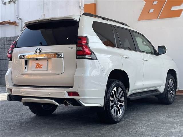 TOYOTA LANDCRUISER PRADO 2023 Image 31