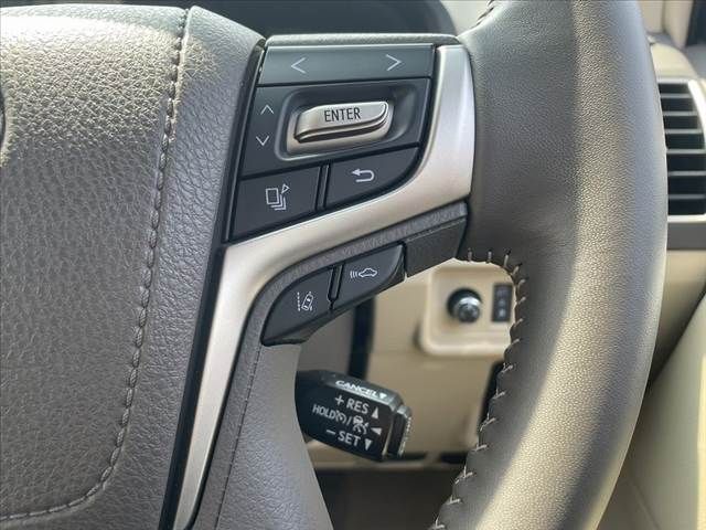 TOYOTA LANDCRUISER PRADO 2023 Image 31