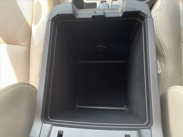 TOYOTA LANDCRUISER PRADO 2023 Image 31