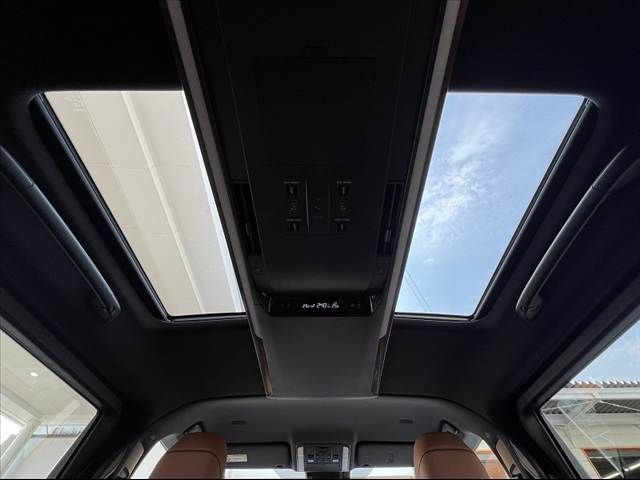 TOYOTA VELLFIRE 2025 Image 31