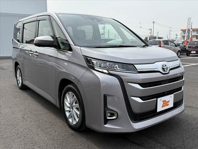 TOYOTA NOAH 2022 Image 31