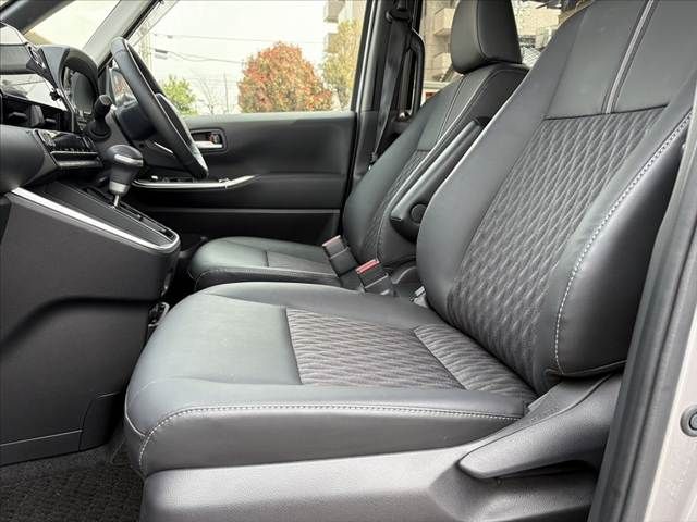 TOYOTA NOAH 2022 Image 31