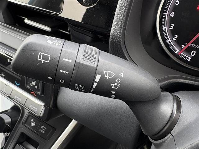 TOYOTA NOAH 2022 Image 31