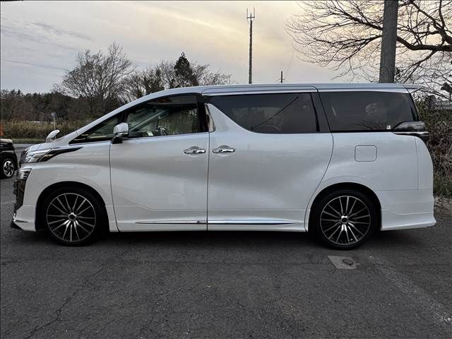 TOYOTA VELLFIRE 2019 Image 31