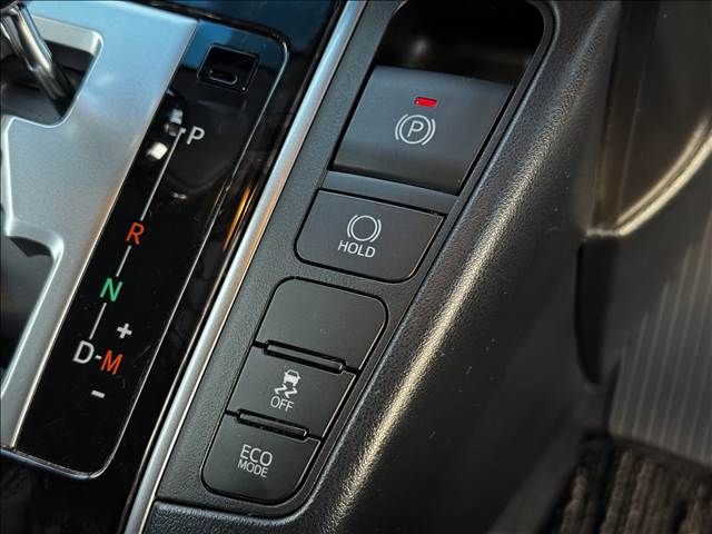 TOYOTA VELLFIRE 2019 Image 31