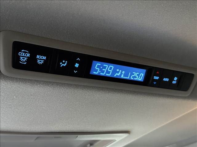 TOYOTA VELLFIRE 2019 Image 31