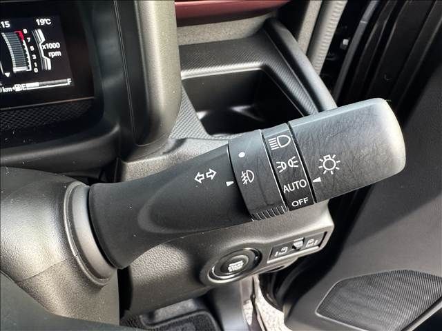 SUZUKI SPACIA CUSTOM 2023 Image 31