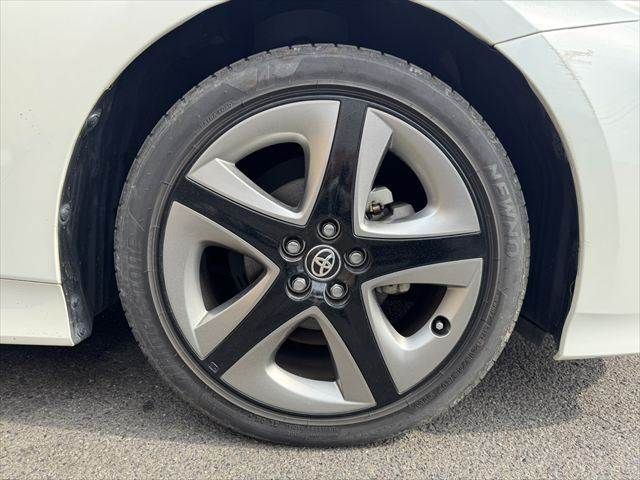 TOYOTA PRIUS 2020 Image 31