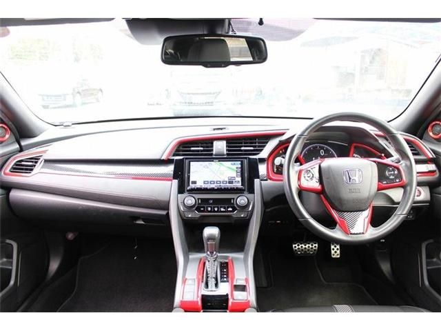 HONDA CIVIC HATCHBACK 2020 Image 31