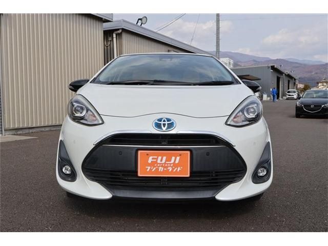 TOYOTA AQUA 2018 Image 31