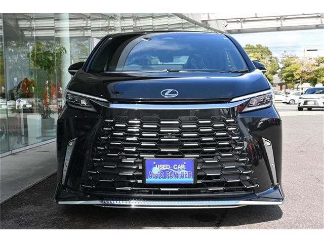 TOYOTA LEXUS LM500H 2024 Image 31