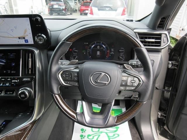 TOYOTA LEXUS LX600 2024 Image 31