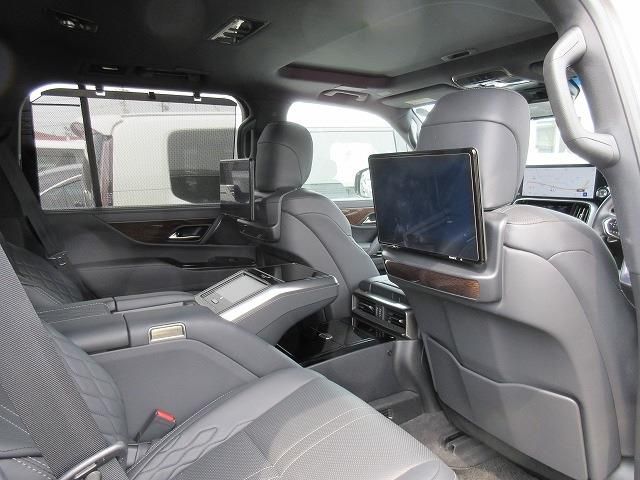 TOYOTA LEXUS LX600 2024 Image 31
