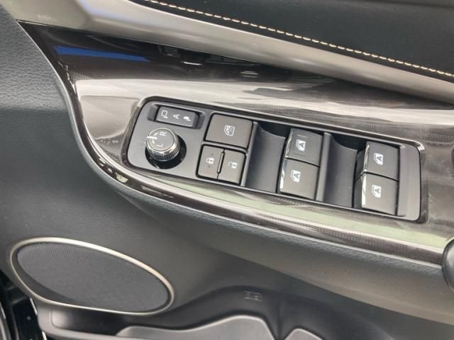 TOYOTA HARRIER 2WD 2019 Image 31