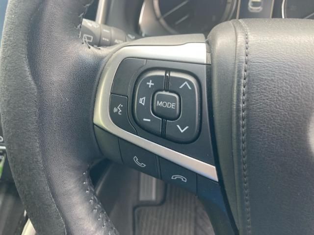 TOYOTA HARRIER 2WD 2019 Image 31