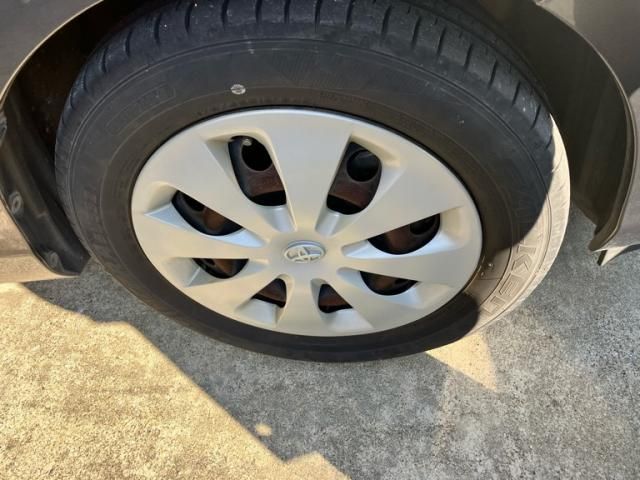 TOYOTA AQUA 2013 Image 31