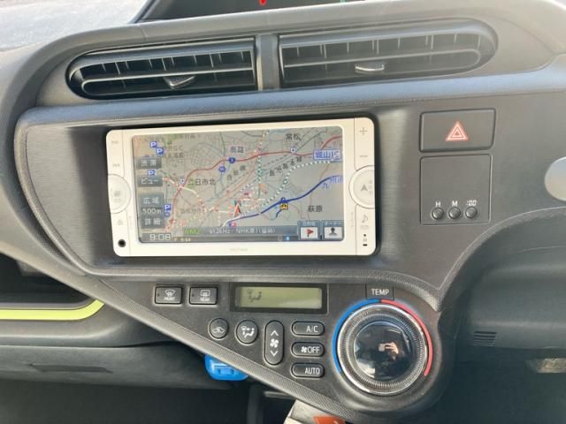 TOYOTA AQUA 2013 Image 31