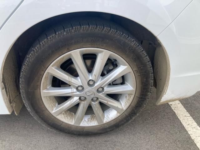 TOYOTA LEXUS CT200H 2015 Image 31