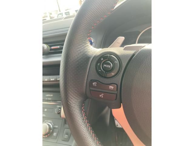 TOYOTA LEXUS CT200H 2015 Image 31