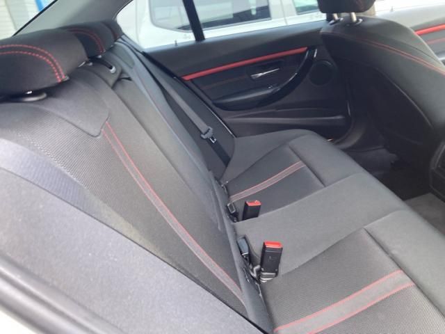 BMW 3SERIES SEDAN 2016 Image 31