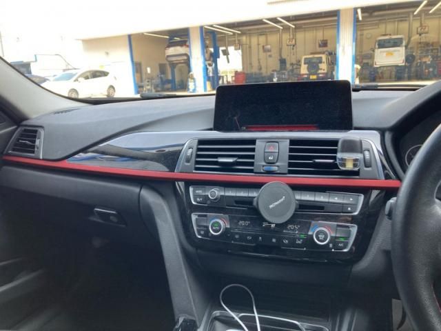 BMW 3SERIES SEDAN 2016 Image 31