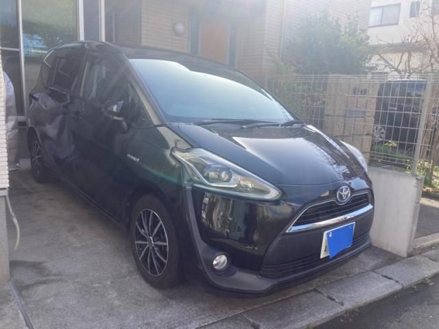 TOYOTA SIENTA HYBRID 2018 Image 31