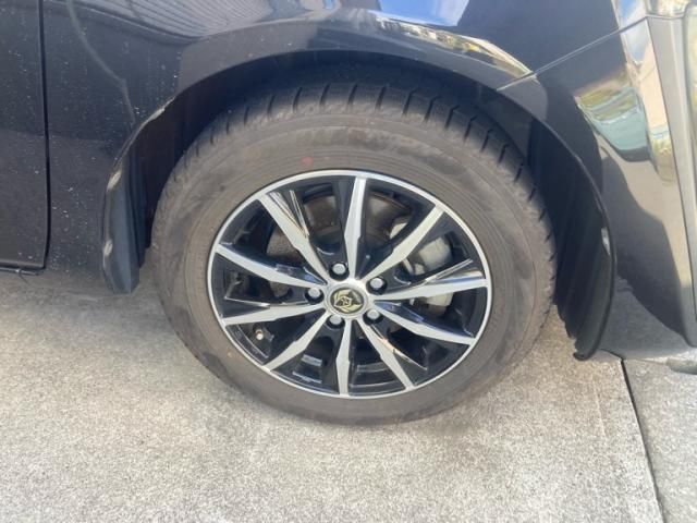 TOYOTA SIENTA HYBRID 2018 Image 31