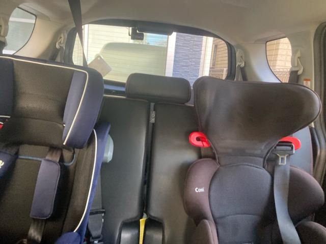 TOYOTA SIENTA HYBRID 2018 Image 31