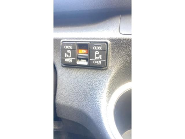 TOYOTA SIENTA HYBRID 2018 Image 31