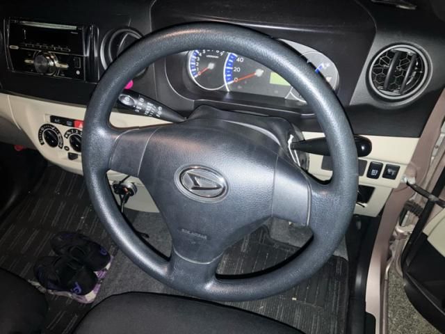 DAIHATSU TANTO EXE 2013 Image 31