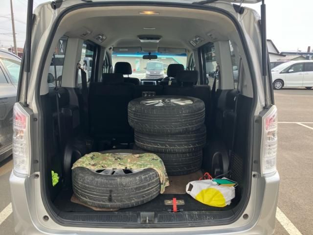 HONDA STEPWAGON SPADA 2010 Image 31