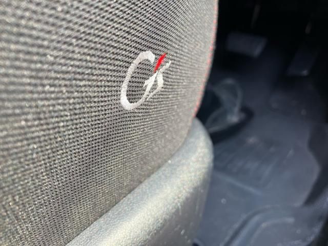 TOYOTA PRIUS ALPHA 2017 Image 31