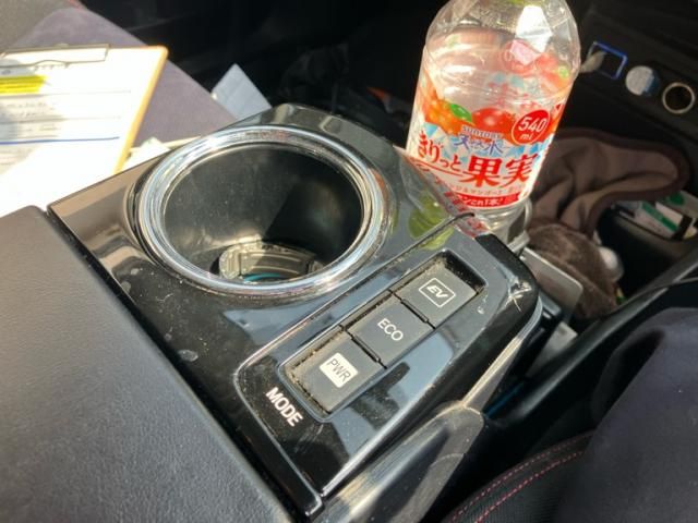 TOYOTA PRIUS ALPHA 2017 Image 31