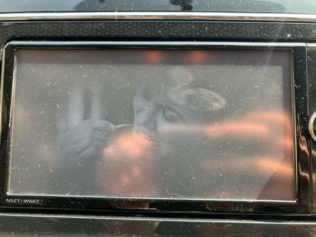 TOYOTA PRIUS ALPHA 2017 Image 31