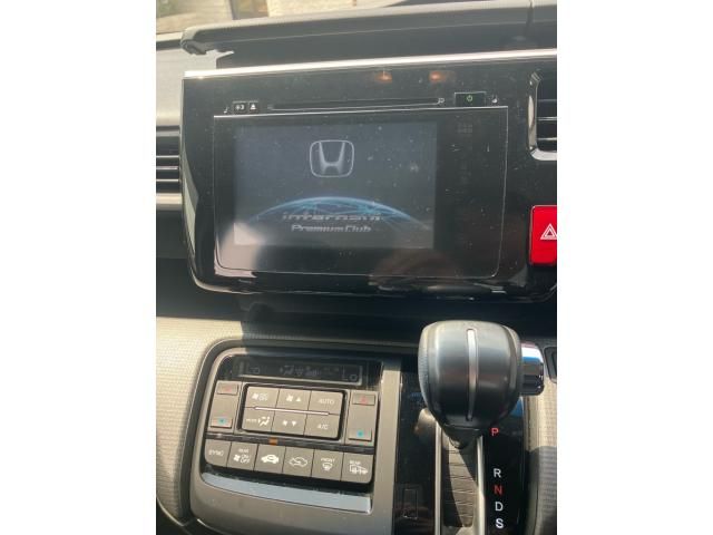 HONDA STEPWAGON SPADA 2015 Image 31