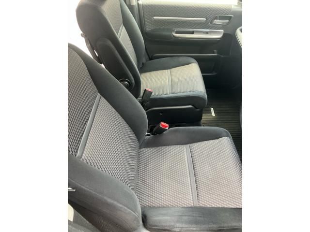 HONDA STEPWAGON SPADA 2015 Image 31