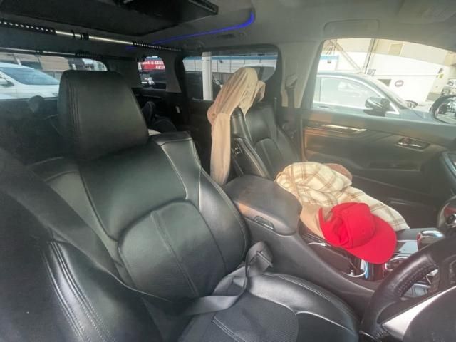 TOYOTA VELLFIRE 2017 Image 31