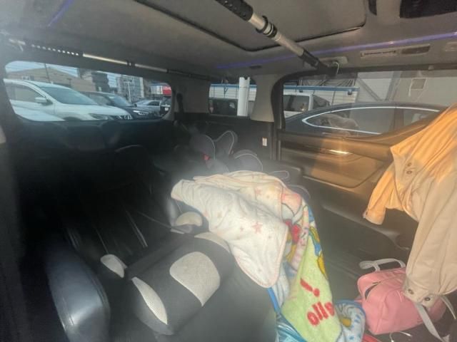 TOYOTA VELLFIRE 2017 Image 31