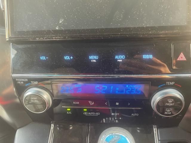 TOYOTA VELLFIRE 2017 Image 31