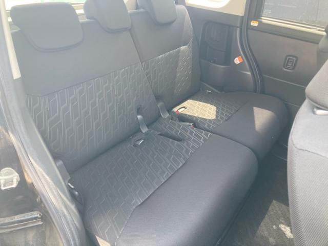 TOYOTA ROOMY 2017 Image 31